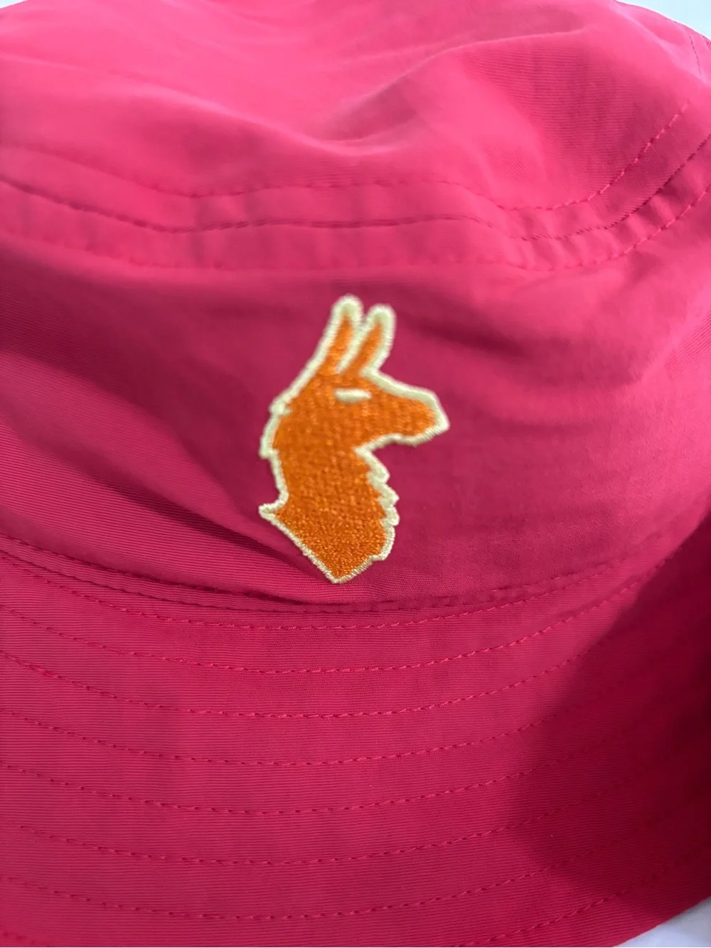 New! Cotopaxi Kids Bucket Hat Nylon Llama Logo Color Strawberry One Size